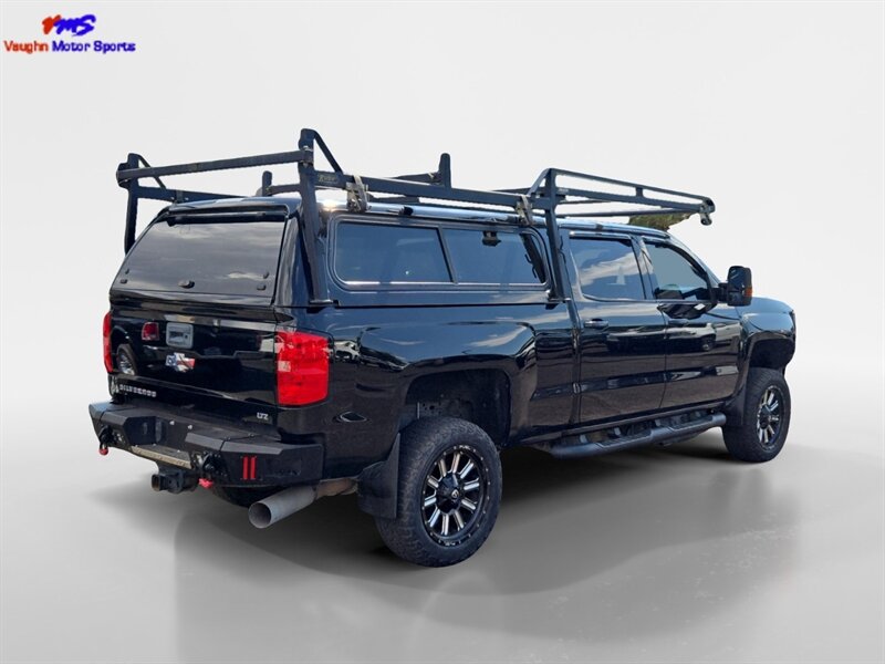 2019 Chevrolet Silverado 2500HD LTZ - Photo 5 - Reno, NV 89502