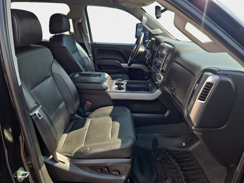 2019 Chevrolet Silverado 2500HD LTZ - Photo 15 - Reno, NV 89502