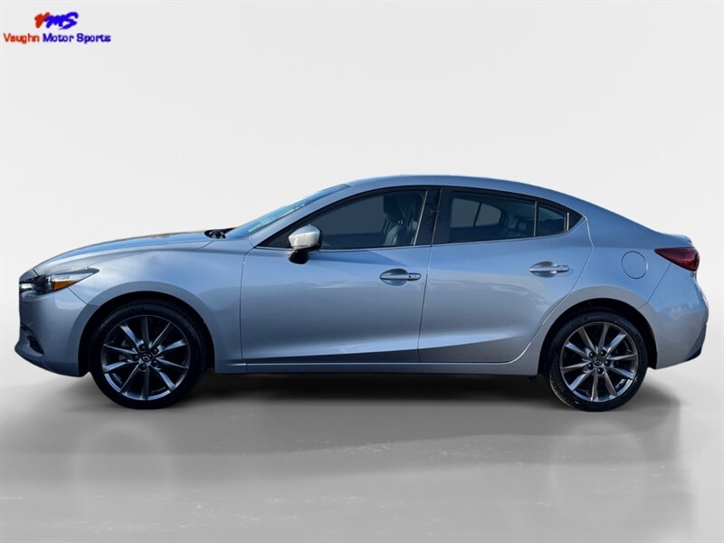 2018 Mazda MAZDA3 Touring - Photo 2 - Reno, NV 89502