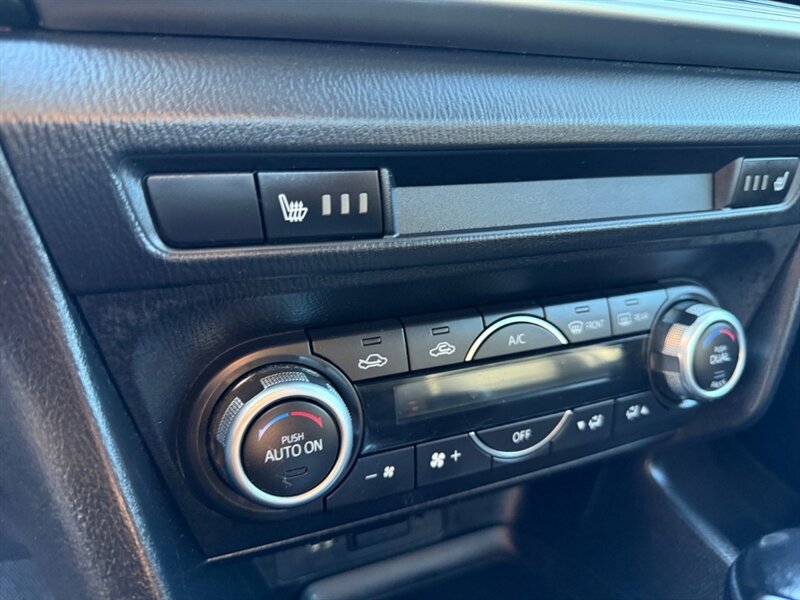 2018 Mazda MAZDA3 Touring - Photo 16 - Reno, NV 89502