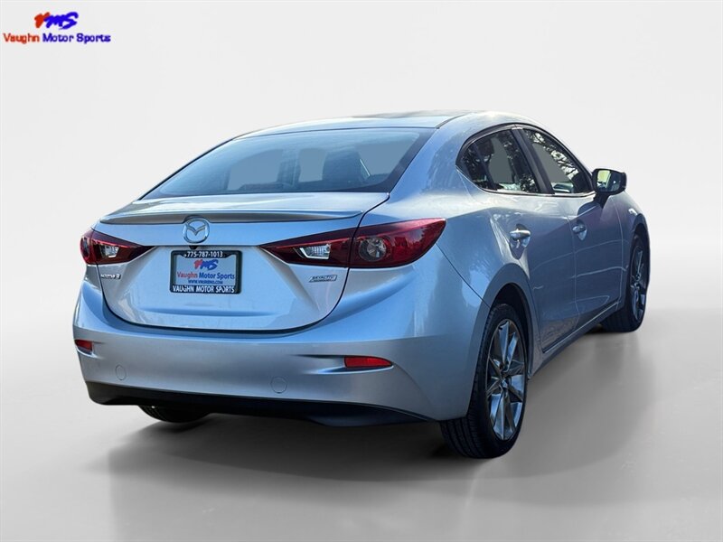 2018 Mazda MAZDA3 Touring - Photo 5 - Reno, NV 89502