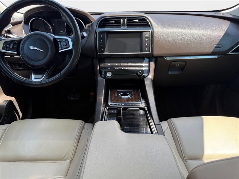 2018 Jaguar F-PACE 35t Prestige - Photo 10 - Reno, NV 89502