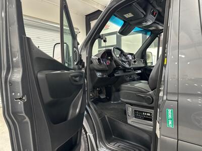 2022 Mercedes-Benz Sprinter 4500  CUSTOM KITCHEN,8 FRIDGES,SPECIAL BUILT! - Photo 49 - Houston, TX 77057