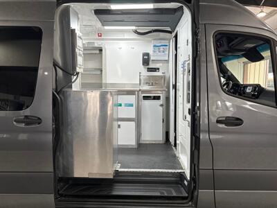 2022 Mercedes-Benz Sprinter 4500  CUSTOM KITCHEN,8 FRIDGES,SPECIAL BUILT! - Photo 7 - Houston, TX 77057