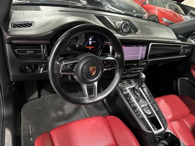 2021 Porsche Macan S  RED INTERIOR,1 OWNER,$76,000 NEW! - Photo 9 - Houston, TX 77057