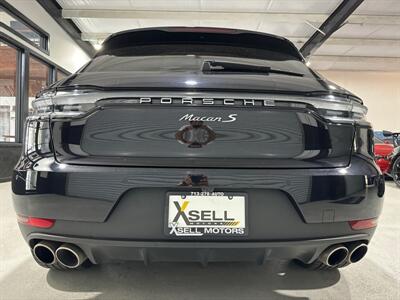 2021 Porsche Macan S  RED INTERIOR,1 OWNER,$76,000 NEW! - Photo 35 - Houston, TX 77057