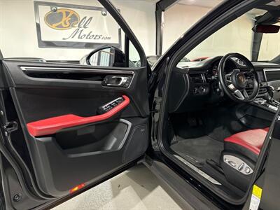 2021 Porsche Macan S  RED INTERIOR,1 OWNER,$76,000 NEW! - Photo 31 - Houston, TX 77057