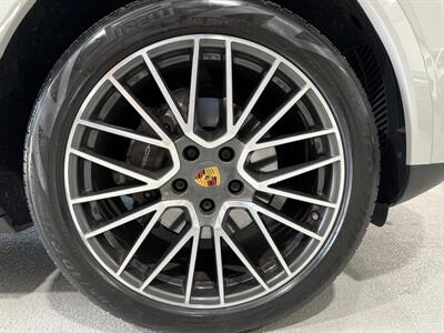 2020 Porsche Cayenne  21 " SPYDER WHEELS, $86K STICKER, LOADED! - Photo 50 - Houston, TX 77057