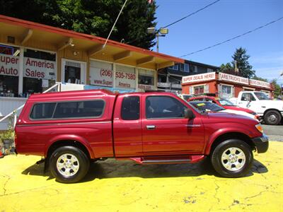 2000 Toyota Tacoma SR5 V6   - Photo 13 - Seattle, WA 98103