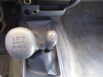 2000 Toyota Tacoma SR5 V6   - Photo 38 - Seattle, WA 98103