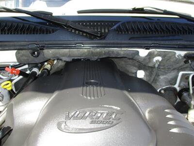 2005 GMC Yukon Denali   - Photo 20 - Seattle, WA 98103