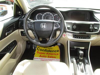 2014 Honda Accord EX-L   - Photo 13 - Seattle, WA 98103