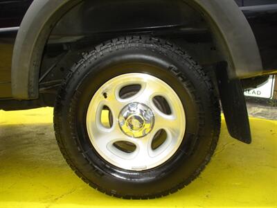 2003 Ford Ranger XLT - Photo 24 - Seattle, WA 98103