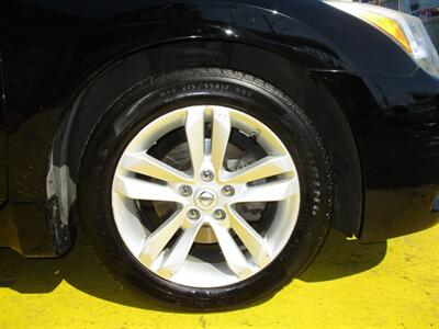 2013 Nissan Altima 2.5 S   - Photo 18 - Seattle, WA 98103