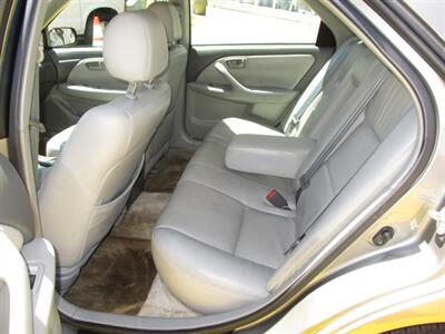 2001 Toyota Camry CE   - Photo 11 - Seattle, WA 98103