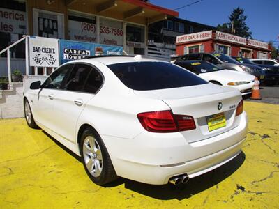 2012 BMW 528i xDrive   - Photo 8 - Seattle, WA 98103