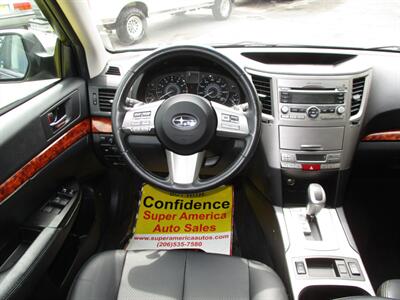 2010 Subaru Outback 3.6R Limited   - Photo 13 - Seattle, WA 98103