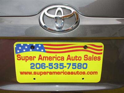 2005 Toyota Matrix   - Photo 22 - Seattle, WA 98103