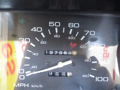 1992 Nissan Truck   - Photo 16 - Seattle, WA 98103