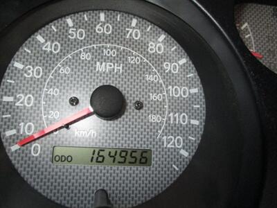 1998 Toyota RAV4 - Photo 15 - Seattle, WA 98103