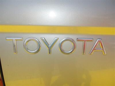 2000 Toyota Tacoma SR5   - Photo 23 - Seattle, WA 98103