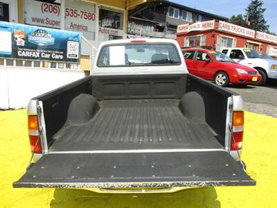 2000 Toyota Tacoma SR5   - Photo 8 - Seattle, WA 98103