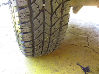 2001 Ford E-150 - Photo 24 - Seattle, WA 98103