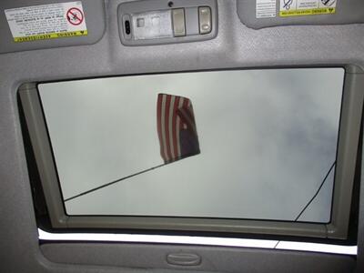 2000 Toyota RAV4 L Special Edition - Photo 16 - Seattle, WA 98103