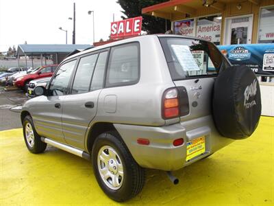 2000 Toyota RAV4 L Special Edition - Photo 8 - Seattle, WA 98103