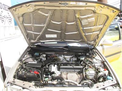 1993 Honda Accord LX   - Photo 18 - Seattle, WA 98103