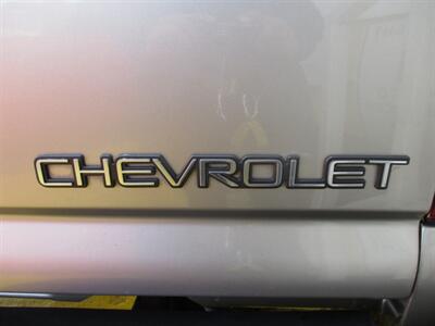 2002 Chevrolet Silverado 1500   - Photo 23 - Seattle, WA 98103