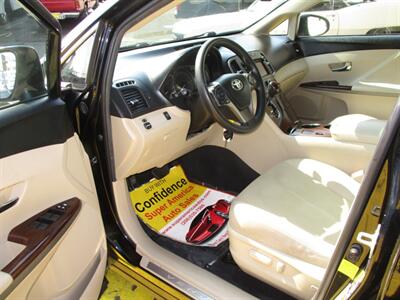 2013 Toyota Venza LE   - Photo 11 - Seattle, WA 98103