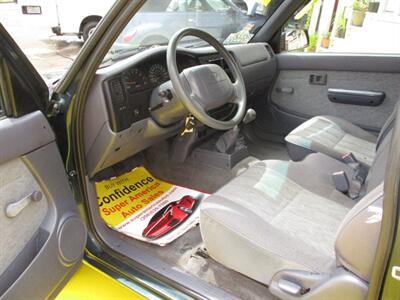 1998 Toyota Tacoma - Photo 12 - Seattle, WA 98103
