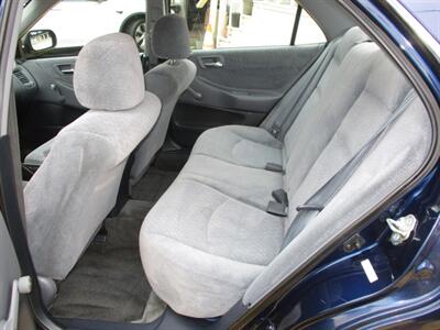 2002 Honda Accord Value Package - Photo 12 - Seattle, WA 98103