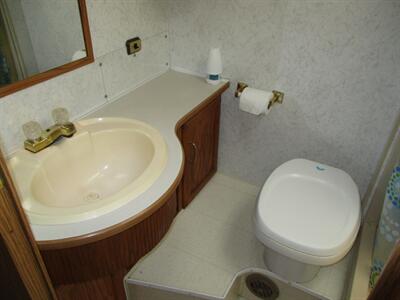 2000 ITASCA SUNRISE SE 26P   - Photo 32 - Seattle, WA 98103