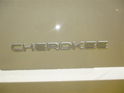 2001 Jeep Cherokee SE   - Photo 23 - Seattle, WA 98103