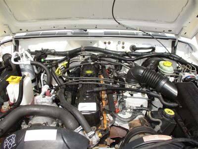 2001 Jeep Cherokee SE   - Photo 19 - Seattle, WA 98103