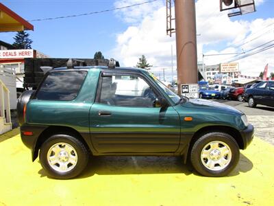 1996 Toyota RAV4   - Photo 5 - Seattle, WA 98103