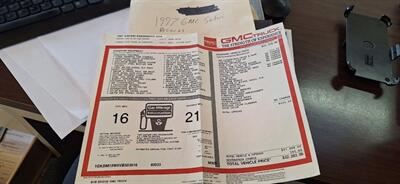 1997 GMC Safari SLT   - Photo 28 - Seattle, WA 98103