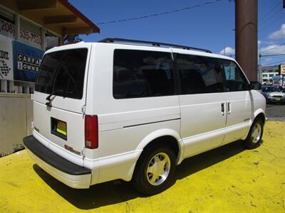 1997 GMC Safari SLT   - Photo 6 - Seattle, WA 98103