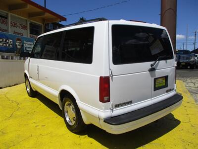 1997 GMC Safari SLT   - Photo 8 - Seattle, WA 98103