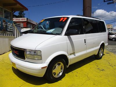 1997 GMC Safari SLT   - Photo 2 - Seattle, WA 98103