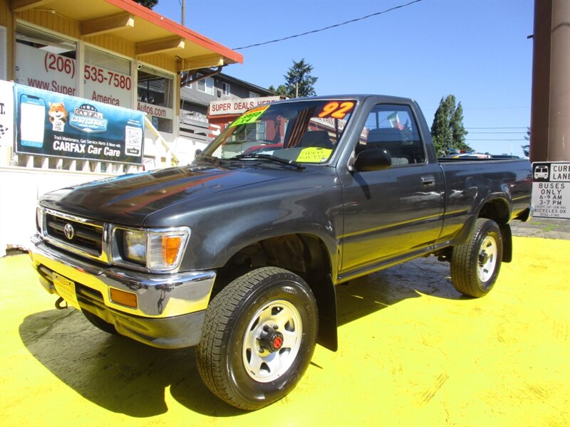 1992 Toyota Pickup Deluxe