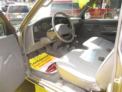 1992 Toyota Pickup Deluxe - Photo 12 - Seattle, WA 98103