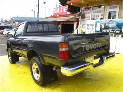1992 Toyota Pickup Deluxe - Photo 9 - Seattle, WA 98103