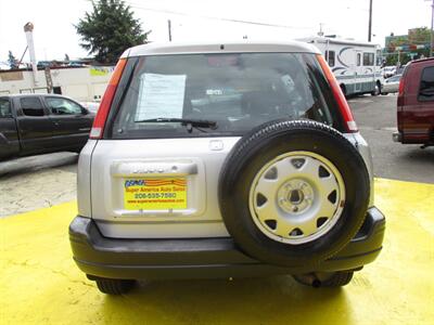 2001 Honda CR-V LX - Photo 7 - Seattle, WA 98103