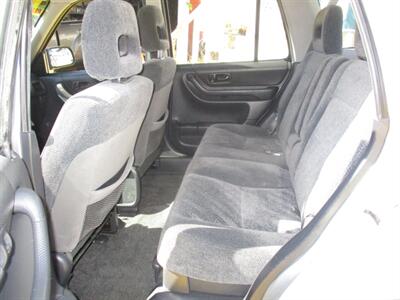 2001 Honda CR-V LX - Photo 12 - Seattle, WA 98103