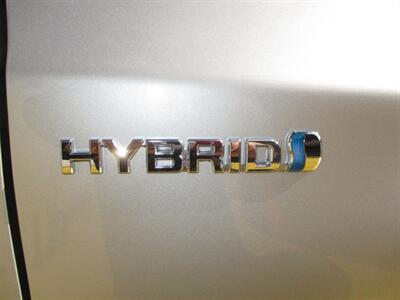 2010 Toyota Prius V   - Photo 24 - Seattle, WA 98103