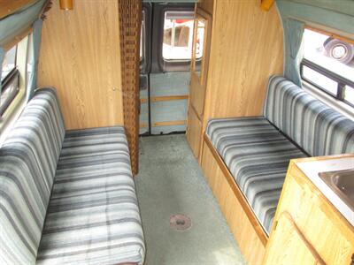 1992 Ford E-Series Van Chinook  E150 - Photo 23 - Seattle, WA 98103