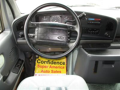 1992 Ford E-Series Van Chinook  E150 - Photo 13 - Seattle, WA 98103